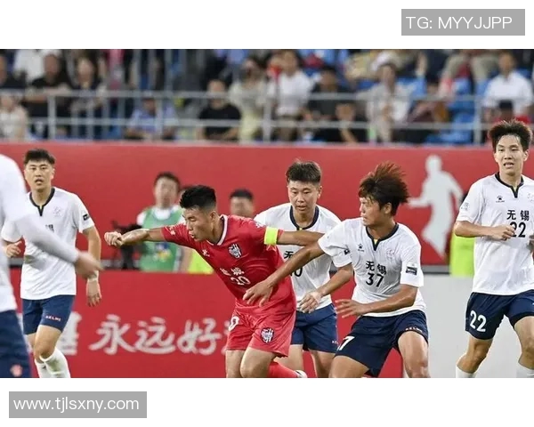 18强赛激战正酣各队争夺晋级名额精彩对决引发球迷热议