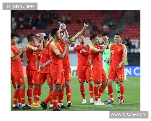 国足迎战巴林背水一战重庆六万球迷期待球队涅槃重生